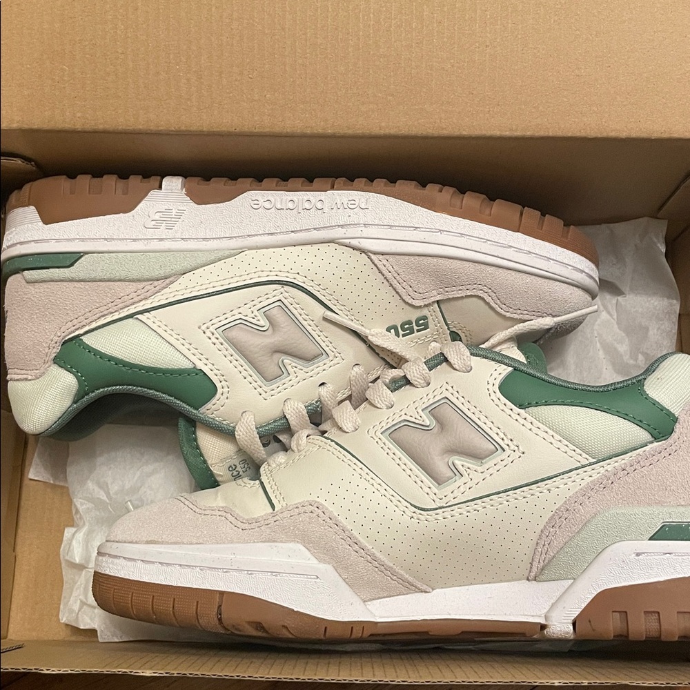 New Balance 500 Grey/Green Sneakers